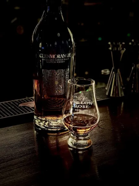 Bar Insomnia