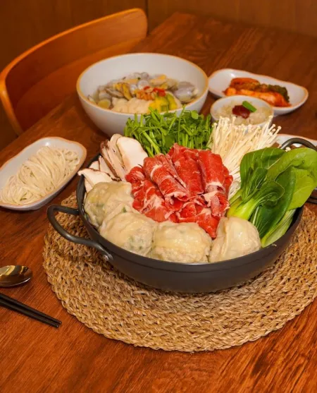 학만칼국수