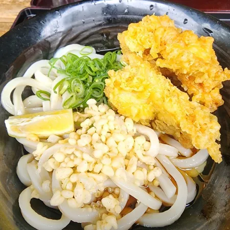 七弐八製麺
