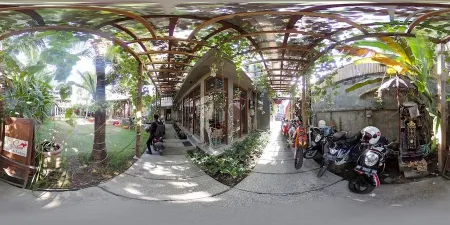 Titik Temu Coffee - Uma Seminyak