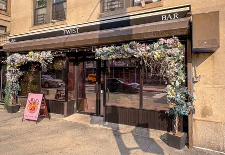 Twist Bar