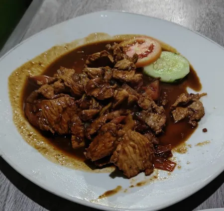 Warung Sen San
