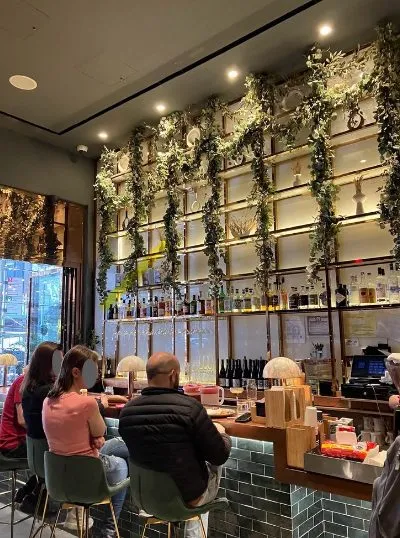 Isla & Co. - Midtown