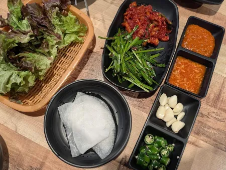 Jangmo Pigs' Feet Suyeong Gwangan
