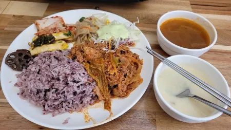Mukdam Korean Buffet