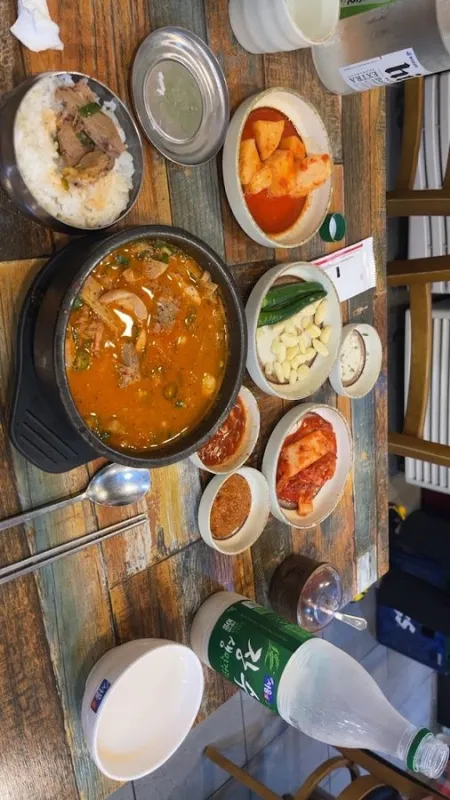 한모네소문난순대집