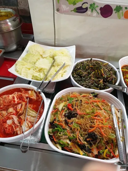 엄마손한식뷔페