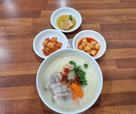 Yogi Guksu
