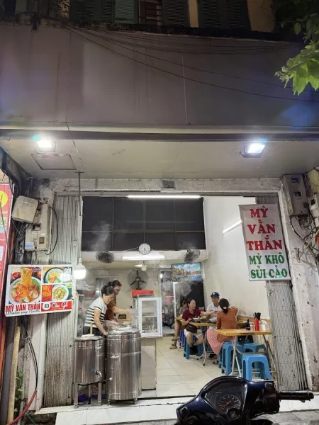 Mỳ vằn thắn Mỳ Khô Cầu Gỗ