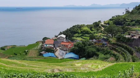 Daraengi Village