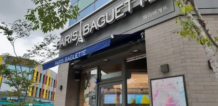 Paris Baguette