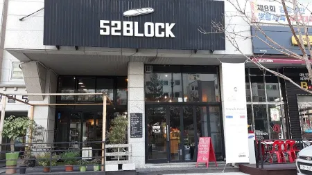 52 Block