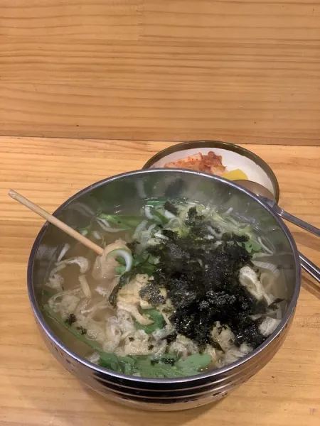 Suyuri Udongjip Ahyeon Branch