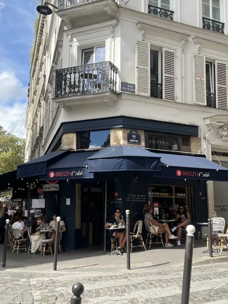 Breizh Café Abbesses | La Crêpe Autrement