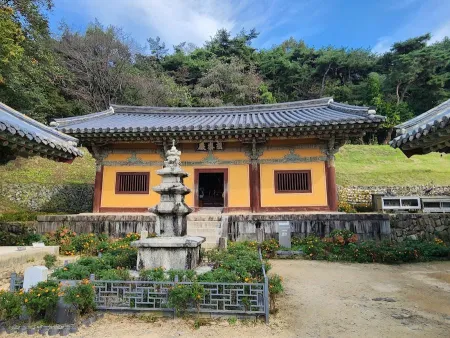 Bongjeongsa Temple