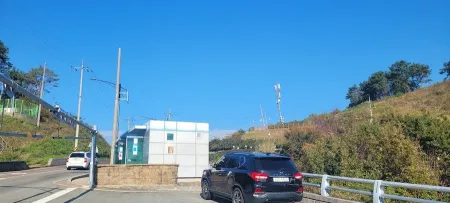 Jiyangok Parking Lot