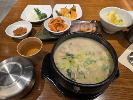 Yeoyeojae Jonggak Branch