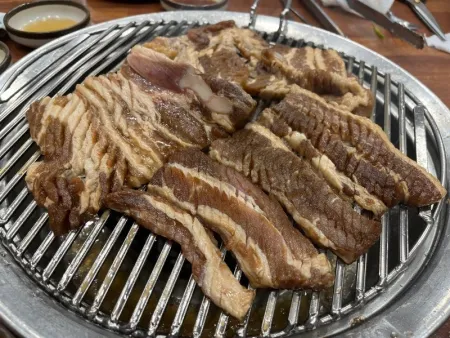 Baetgodong Sutbul Galbi