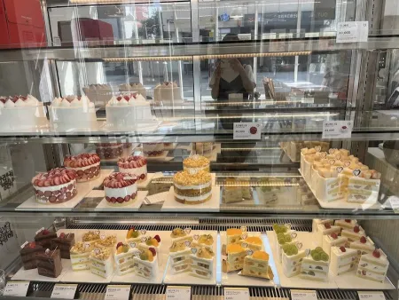 Preberry Cake Gangseo Branch