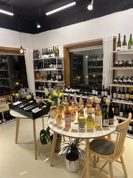 Buar Wine Shop