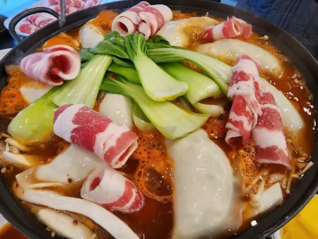 Palhyeon Mandu