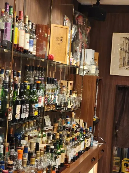 BAR THE BRONZE