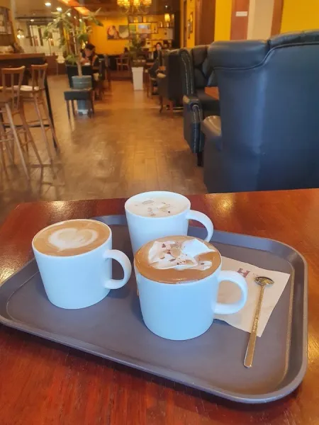 Hands Coffee
