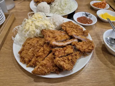 무무돈까스