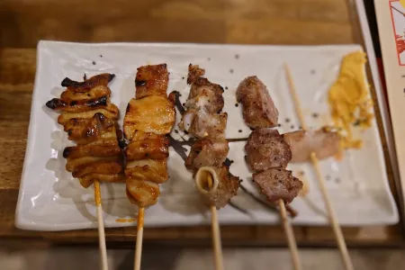 Izakaya YAKITON DAIKOKU Shinjuku-nishiguchi Store 신주쿠 서쪽 출구 도쿄 스탠딩 이자카야 야키톤 다이코쿠