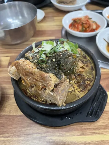 Yeppeuni Mo Sundaeguk