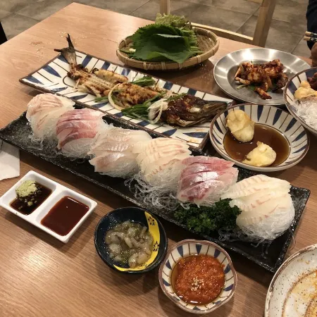 Namhae Jayeonsan Sashimi
