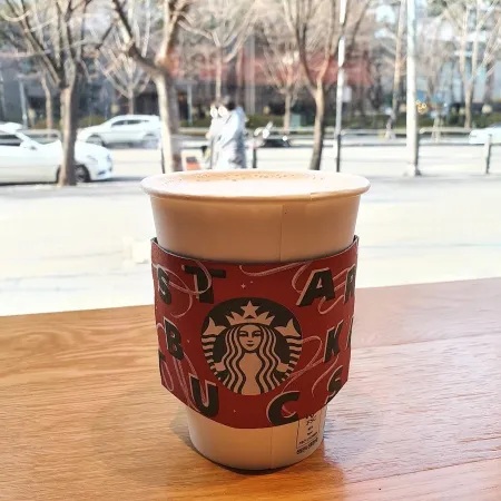 Starbucks Jongno 3(sam)-ga