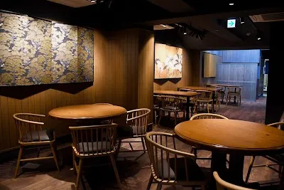 和牛すき焼き 京都力山 三条河原町店