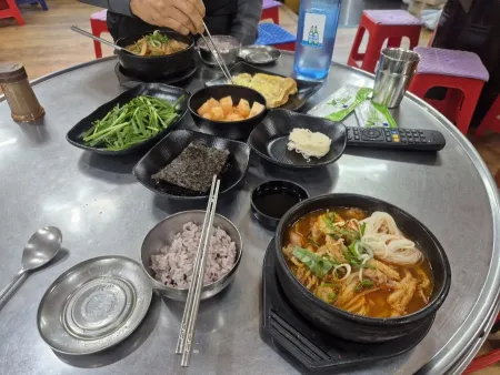 伽倻布帳馬車血腸湯飯 南山洞店