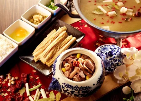 Top One Pot Xinyi Restaurant