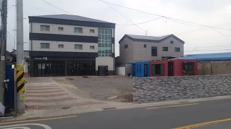 Gyeongju Hanok Guesthouse Pungjeong