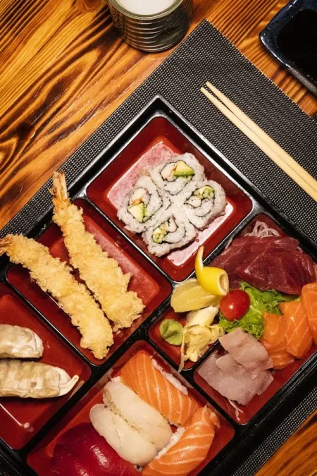EJ BBQ & Sushi