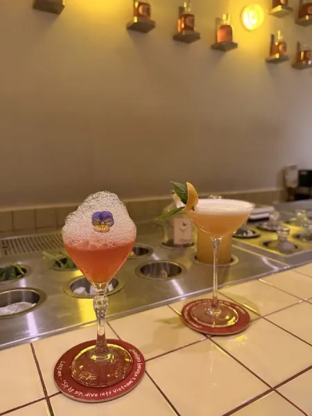 Lazy Me Cocktail Bar