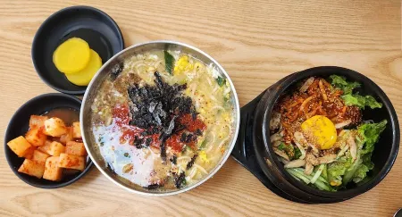 Jeonju Kalguksu