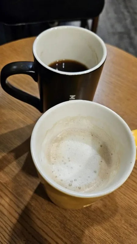 Mega Coffee Sillim Station Intersection Branch