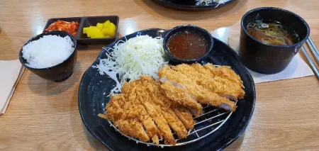 진이민이돈가스
