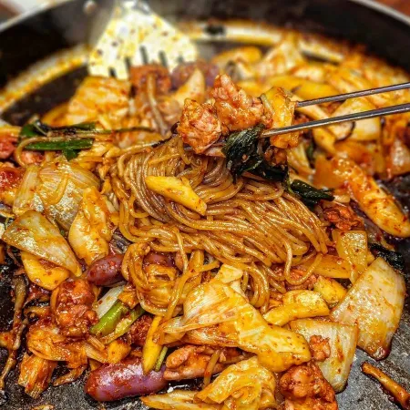 Ildo Ssi Dakgalbi