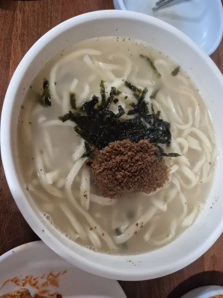 Traditional Hand Kalguksu
