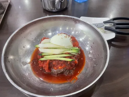 30-Year Traditional Sokcho Kodari Naengmyeon