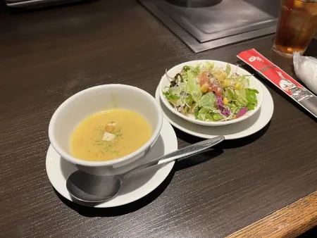 Four Seasons Mihama Branch