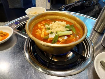Jongno Gyerim Dakdoritang Wonjo Yeoksam Branch