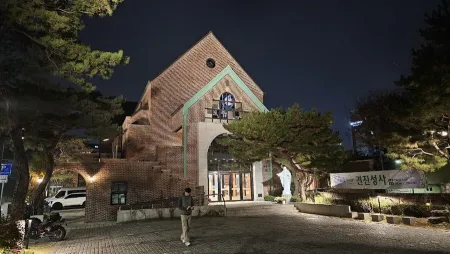 Godeok-dong Catholic Church
