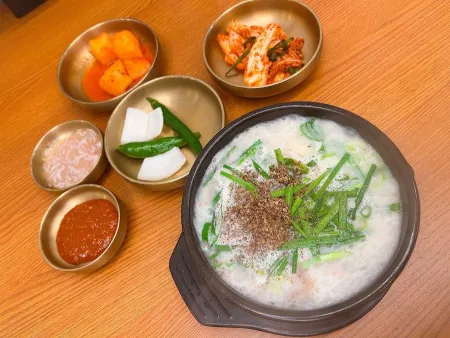 Sundae Gojip Jonggak Station Branch