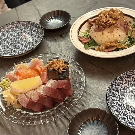 Gando Dining