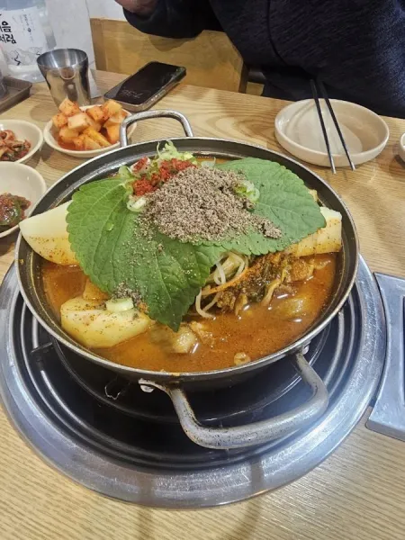 민지네감자탕해장국